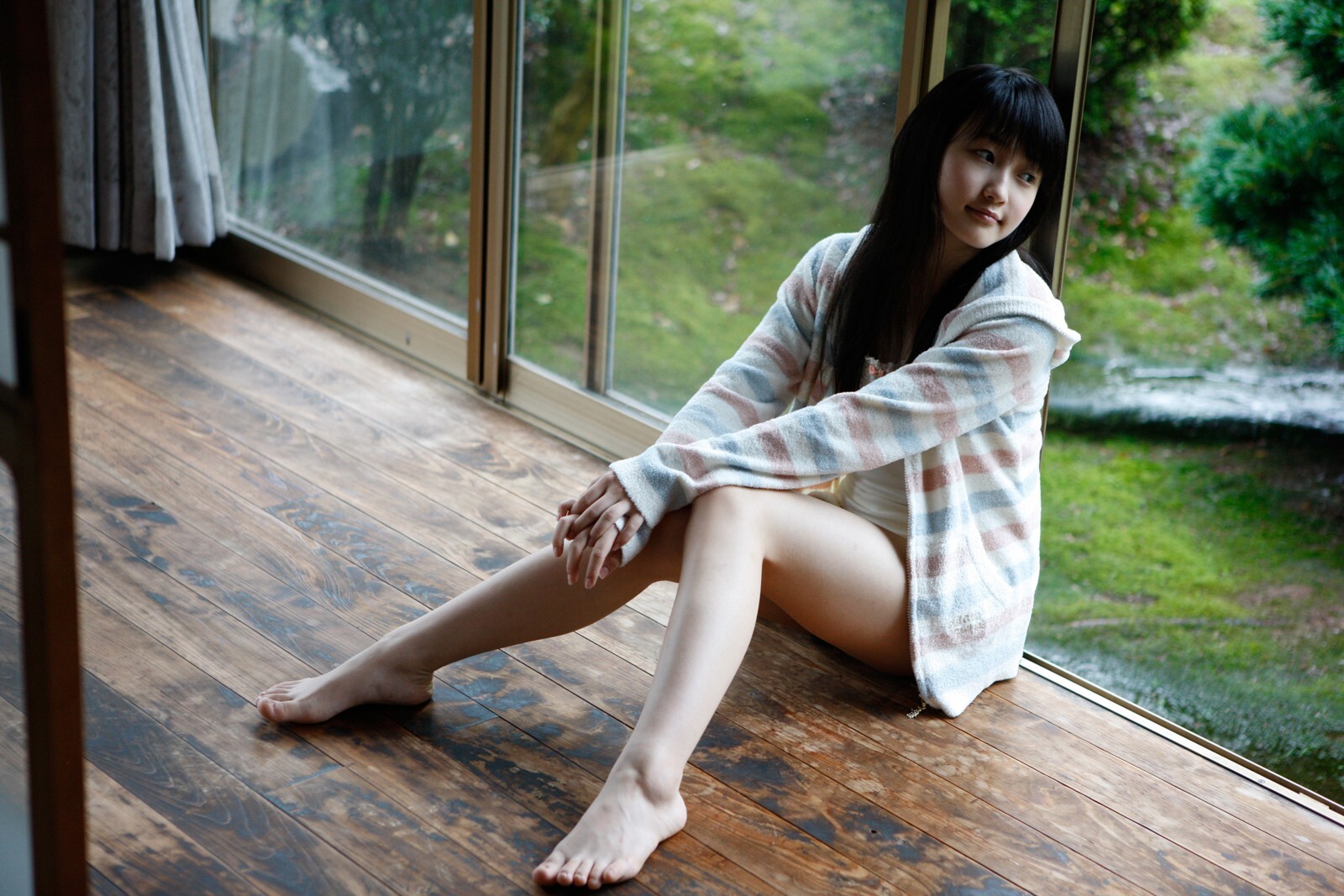 [Hello! Project digital books] No.105 Riho Sayashi 鞘師里保